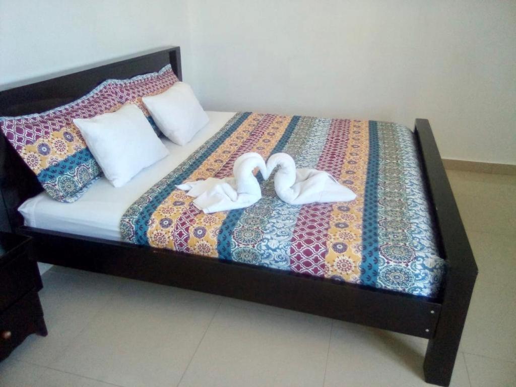 Coastal Bay Suite & Golf Cart Rental سان بيدرو المظهر الخارجي الصورة